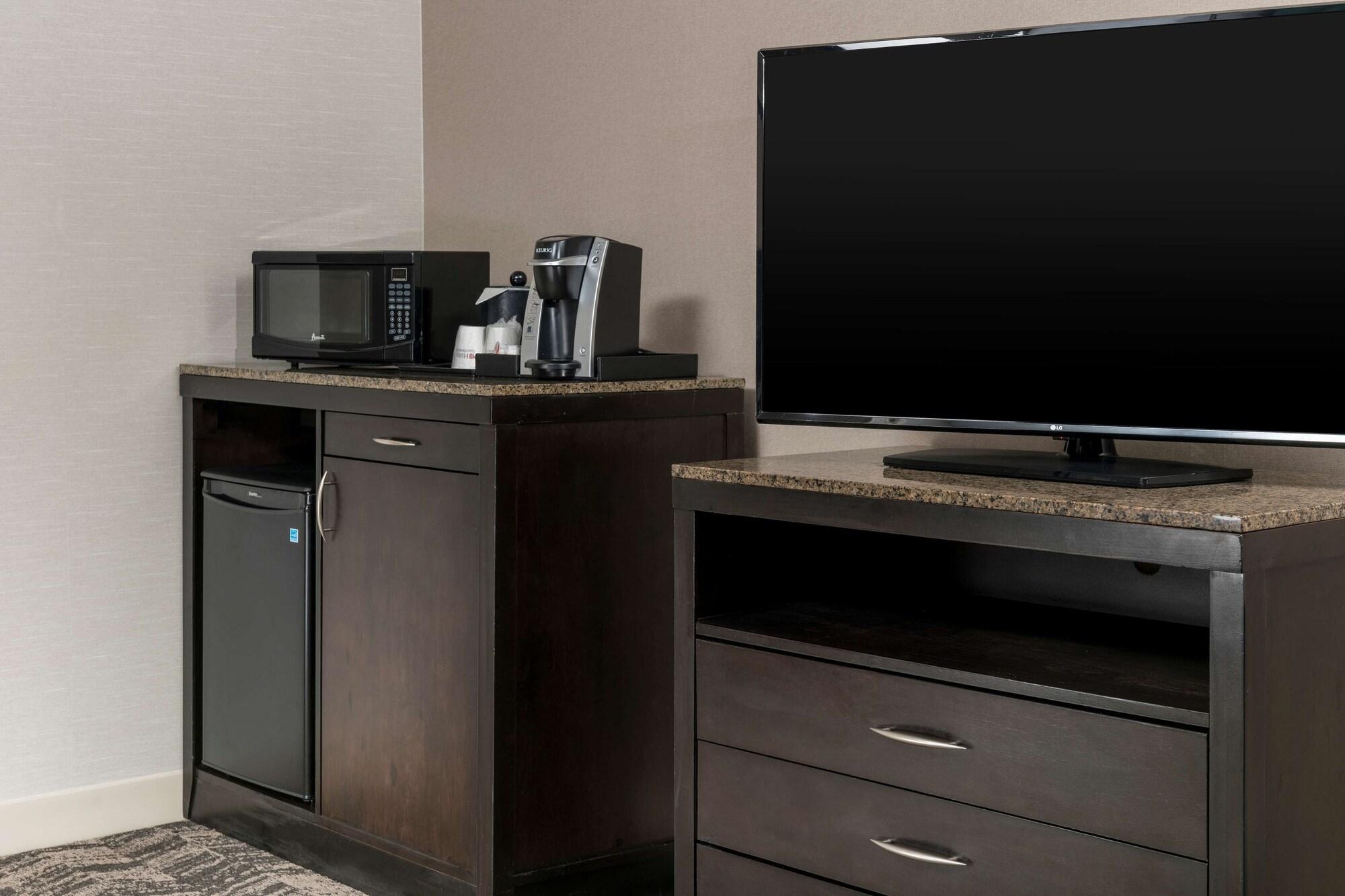 Hilton Garden Inn Silver Spring White Oak Eksteriør billede