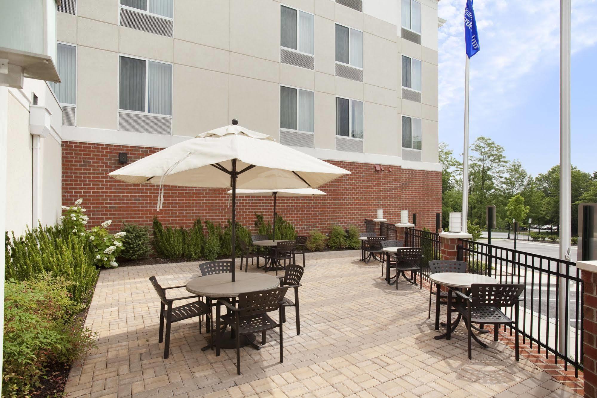 Hilton Garden Inn Silver Spring White Oak Eksteriør billede