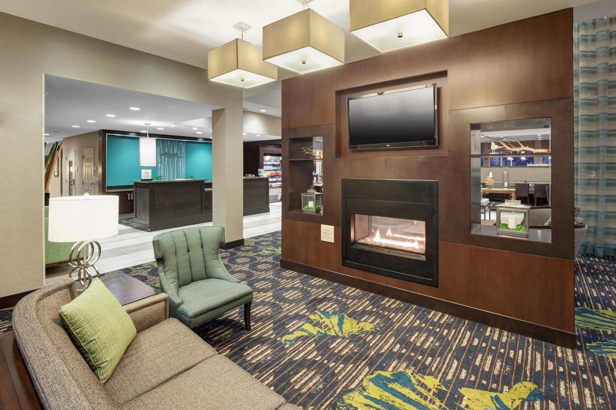 Hilton Garden Inn Silver Spring White Oak Eksteriør billede
